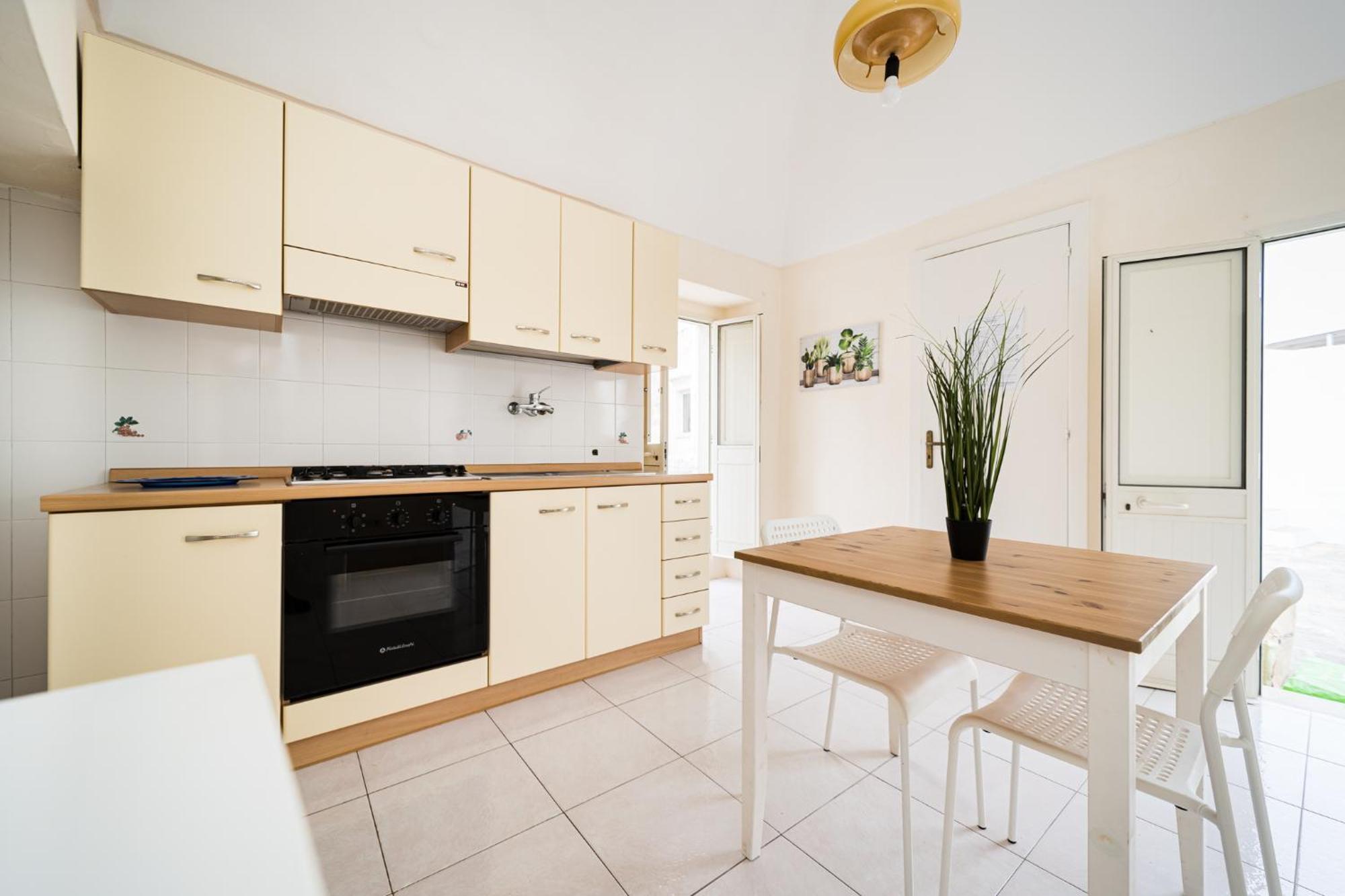 Apartment Corte De Maio #3 - Balcony - - By Click Salento